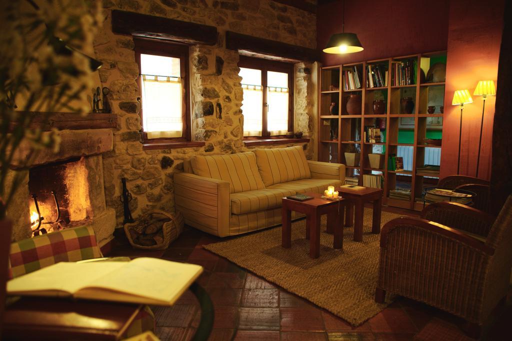 فندق Casona De Espirdo الغرفة الصورة